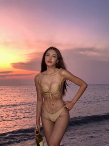 อุ้มทวีพรมิสแกรนด์ไทยเเลนด์