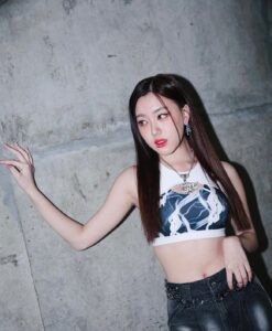 นักแสดง