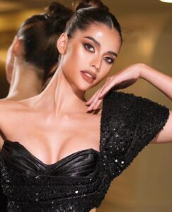 แอนโทเนีย โพซิ้ว นางแบบ