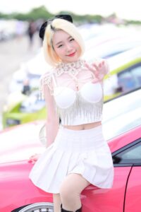 น้องปลายฟ้า 20+