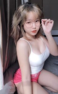 น้องเอิงฮอบบิท คลิปโป๊